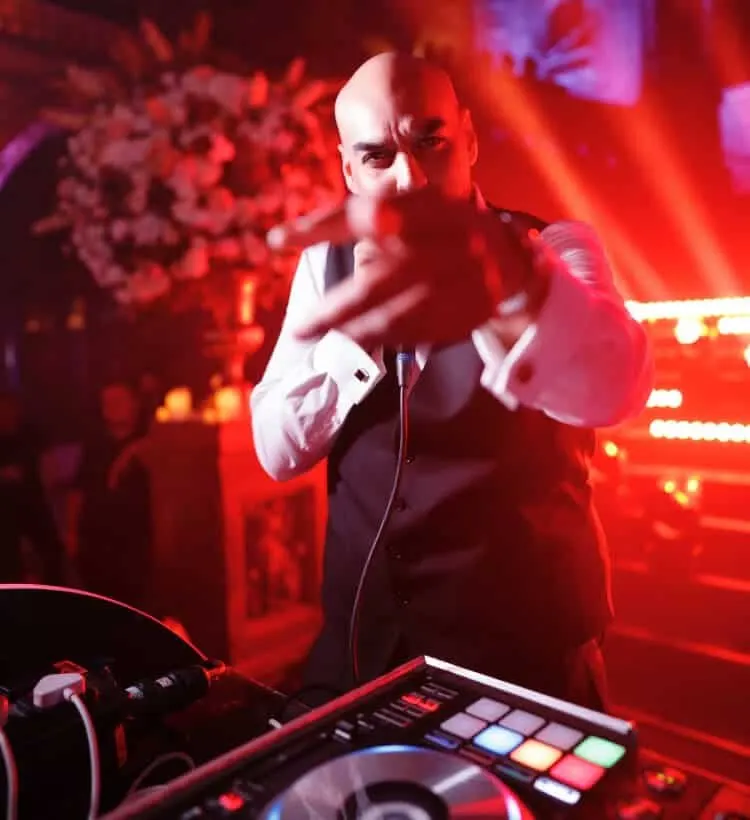 DJ Chonkx, open format house and UK garage wedding DJ, Kudos Music
