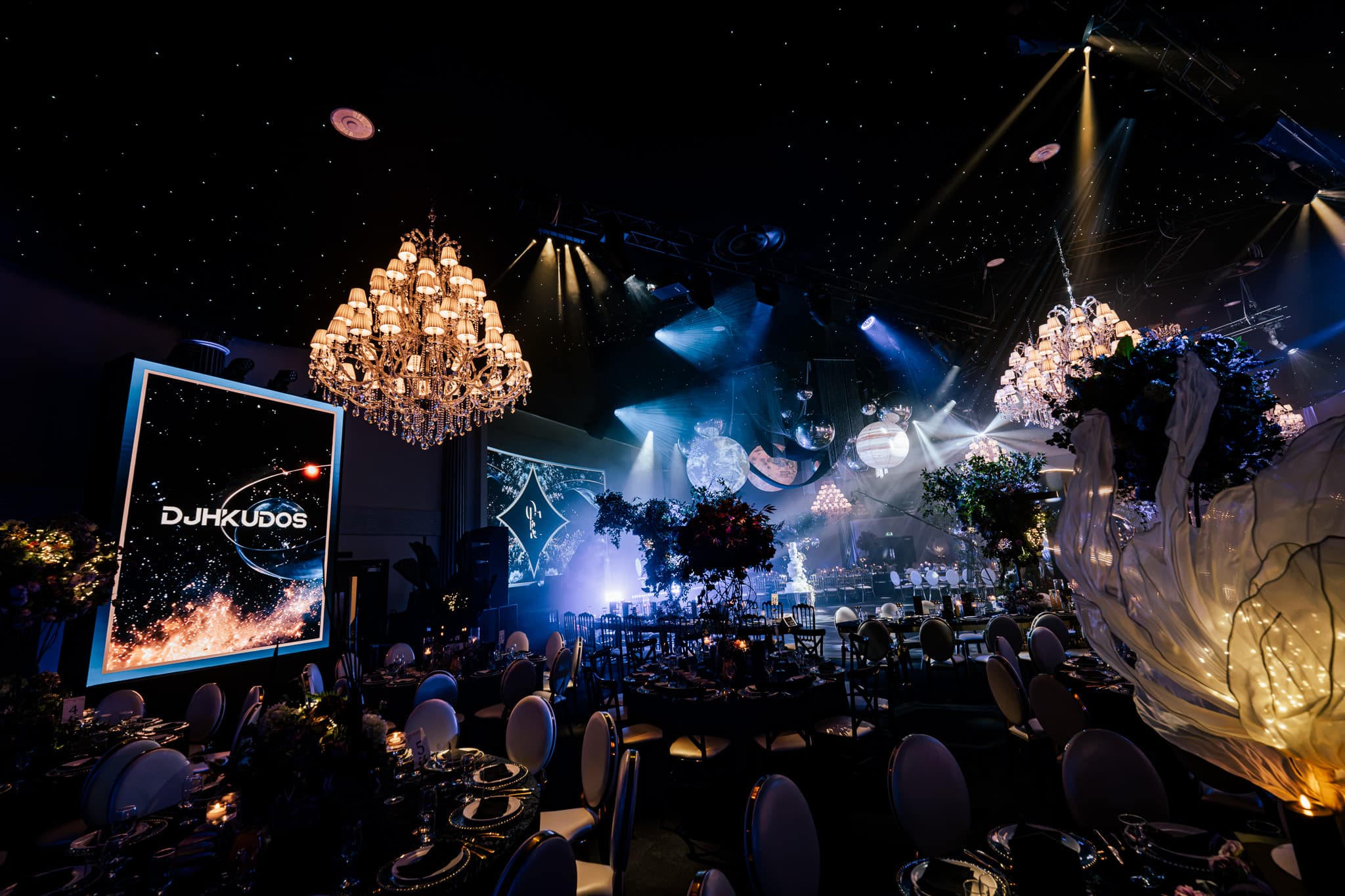 Dallas Burston Polo Club, A stage that lit up with the music